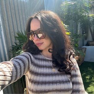 Meet your Posher, Nina